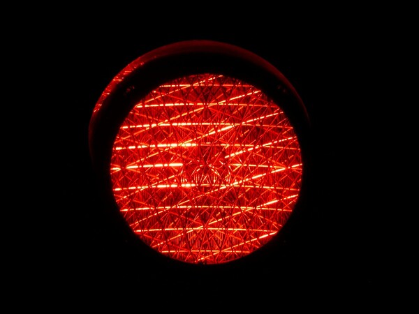 빨간 신호등 이미지. (출처=pixabay)